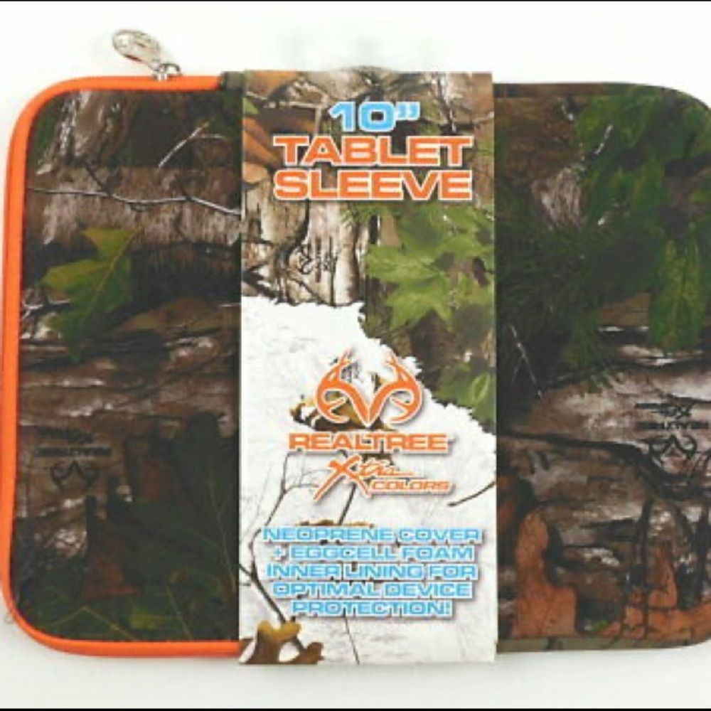 NWT Realtree Xtra Colors 10” Tablet Sleeve